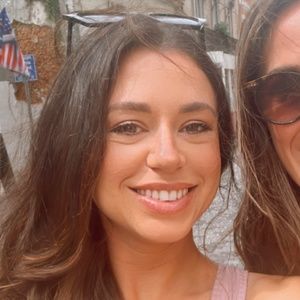 Meet your Posher, Madeleine